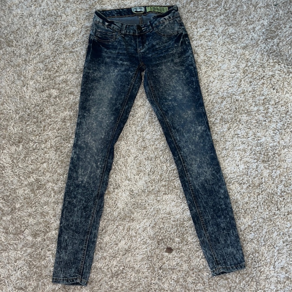 Stretchy jeans